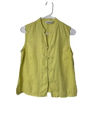 ALEXANDRA BARTLETT Petite Women’s Coastal Yellow Linen Sleeveless Button Blouse